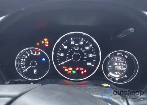 2017 Honda Hr-V Lx z USA, uszkodzony, nr VIN 3CZRU6H39HG707645